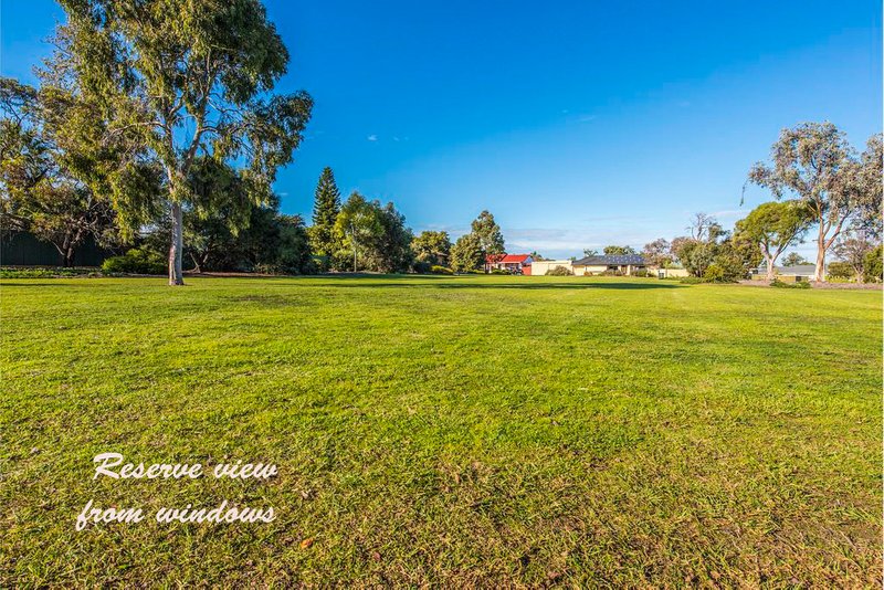 Photo - 1/18 Grazing Avenue, Morphett Vale SA 5162 - Image 12