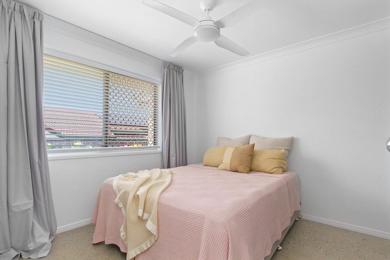 Photo - 1/18 Griffith Street, Everton Park QLD 4053 - Image 6