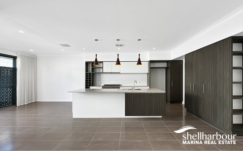 Photo - 118 Harbour Boulevard, Shell Cove NSW 2529 - Image 1