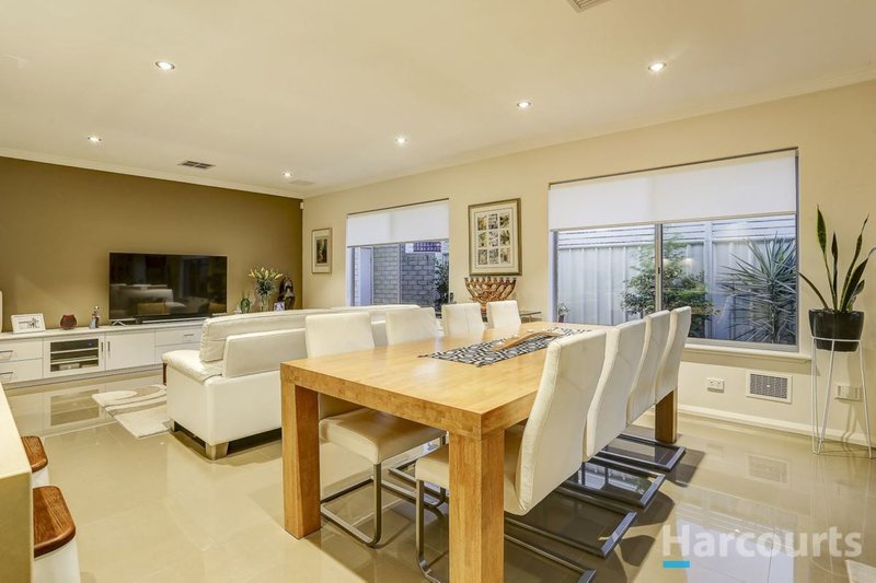 Photo - 118 Hayes Avenue, Yokine WA 6060 - Image 14