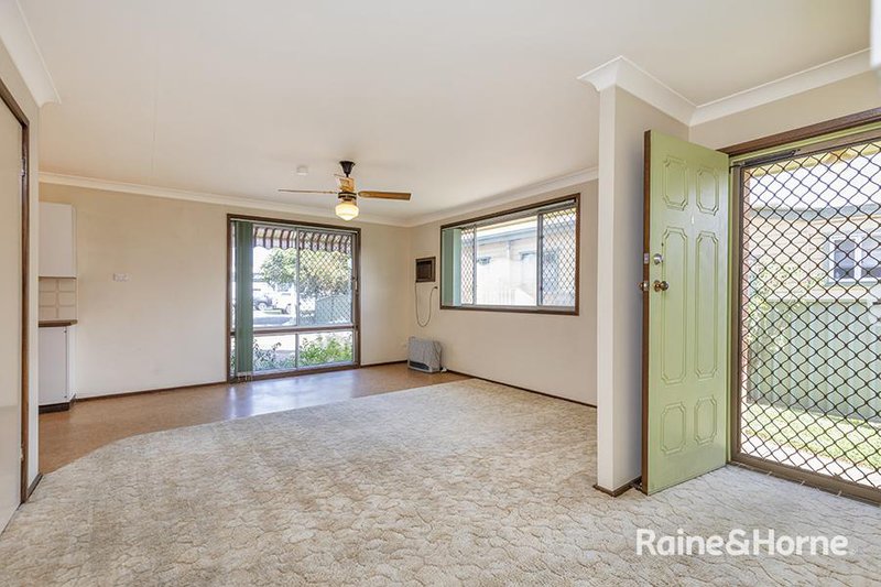 Photo - 1/18 Hercules Street, Tamworth NSW 2340 - Image 5