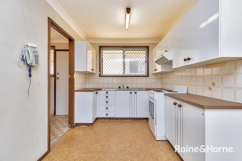 Photo - 1/18 Hercules Street, Tamworth NSW 2340 - Image 7