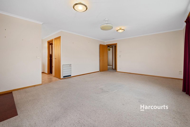 Photo - 1/18 Hobbs Parade, West Ulverstone TAS 7315 - Image 6