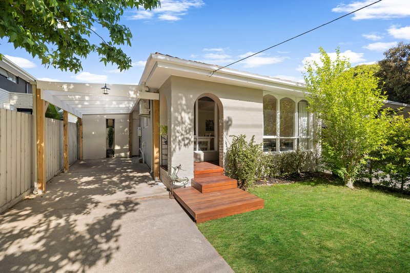 Photo - 1/18 Jack Road, Cheltenham VIC 3192 - Image 16