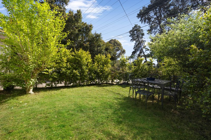 Photo - 1/18 Jack Road, Cheltenham VIC 3192 - Image 17