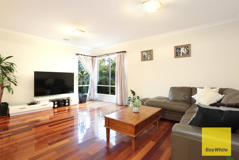 Photo - 118 Jamieson Way, Point Cook VIC 3030 - Image 8