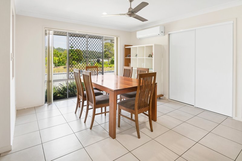 Photo - 1/18 Kadie Place, Pacific Pines QLD 4211 - Image 5