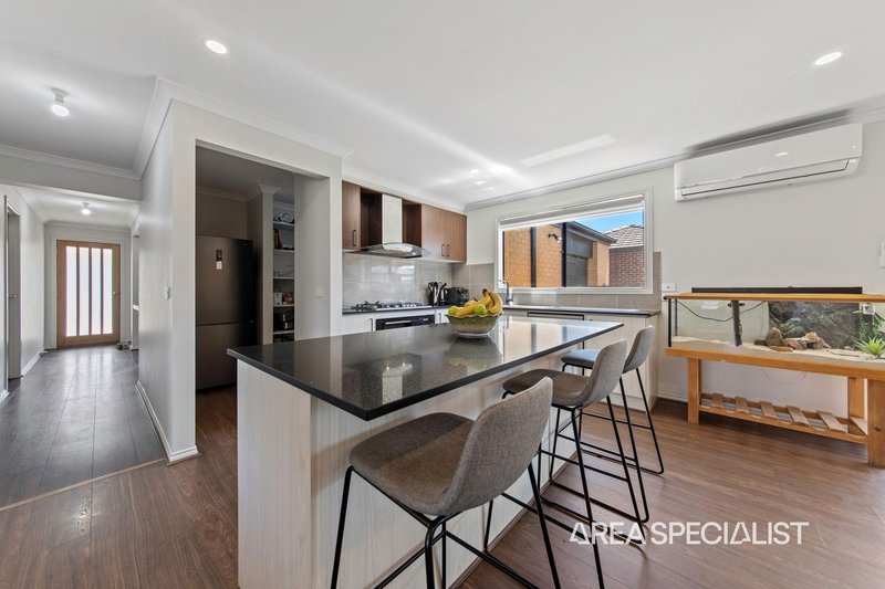 Photo - 118 Langley Boulevard, Lang Lang VIC 3984 - Image 2