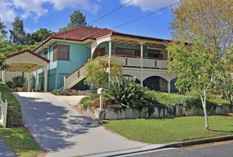 118 Layard Street, Holland Park QLD 4121