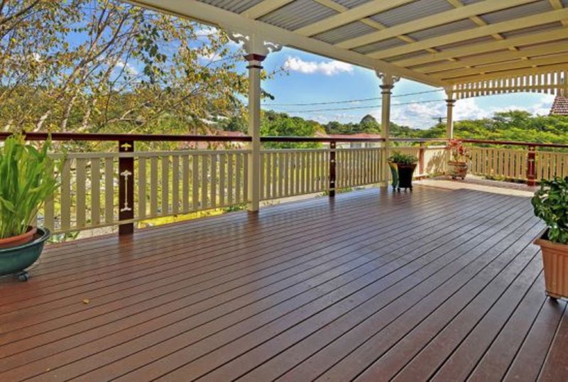 Photo - 118 Layard Street, Holland Park QLD 4121 - Image 2