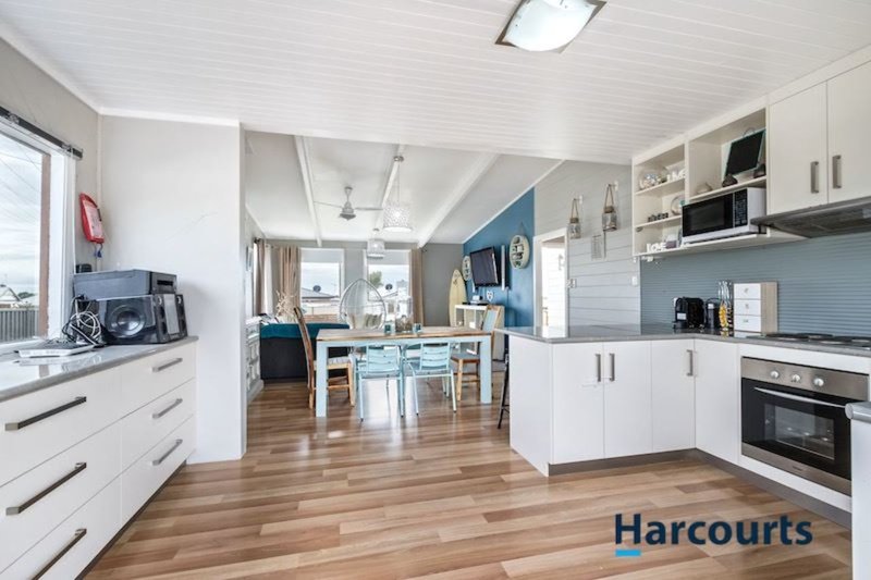 Photo - 118 Leven Street, Ulverstone TAS 7315 - Image 3