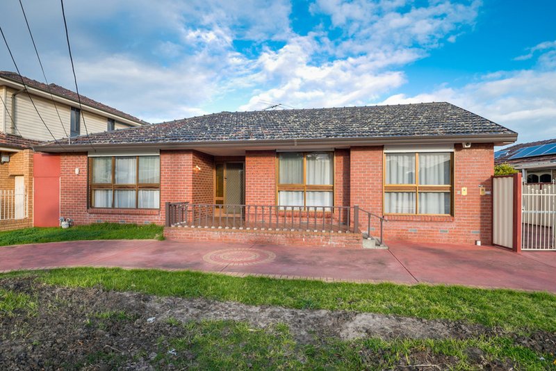 1/18 Lorna Crescent, Sunshine West VIC 3020