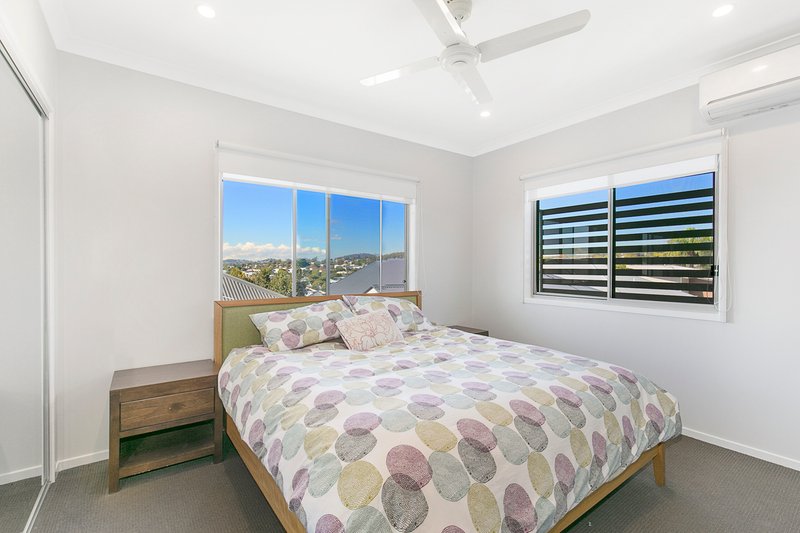 Photo - 1/18 Lothian Street, Annerley QLD 4103 - Image 4