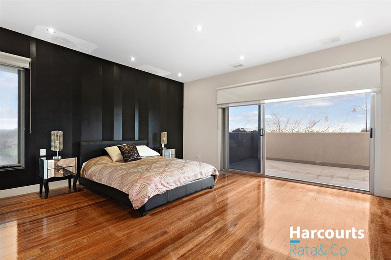 Photo - 118 Lyndarum Drive, Epping VIC 3076 - Image 8