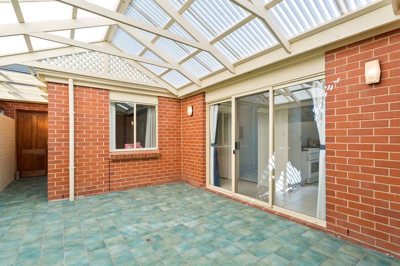 Photo - 1/18 Mcewin Avenue, Redwood Park SA 5097 - Image 3