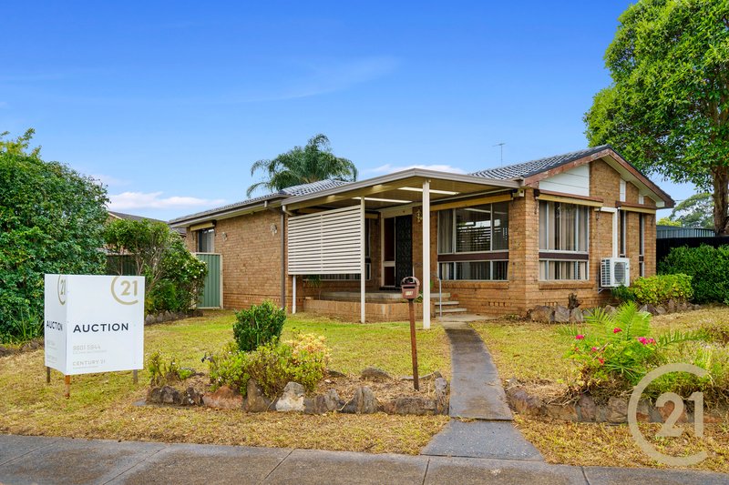 118 Melbourne Road, St Johns Park NSW 2176