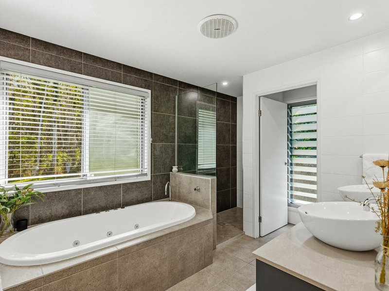 Photo - 118 Nojoor Road, Mudjimba QLD 4564 - Image 17