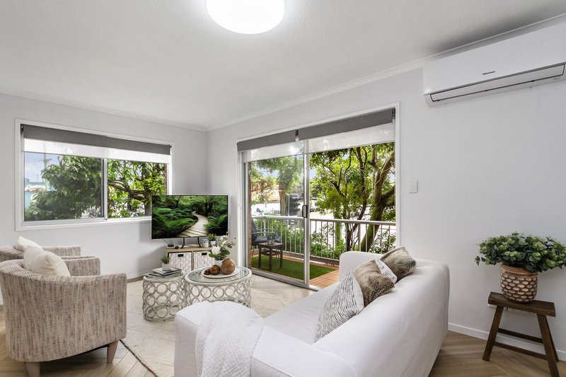 Photo - 1/18 North Street, Southport QLD 4215 - Image 5