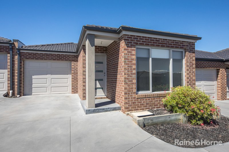 Photo - 11/8 Pads Way, Sunbury VIC 3429 - Image 18