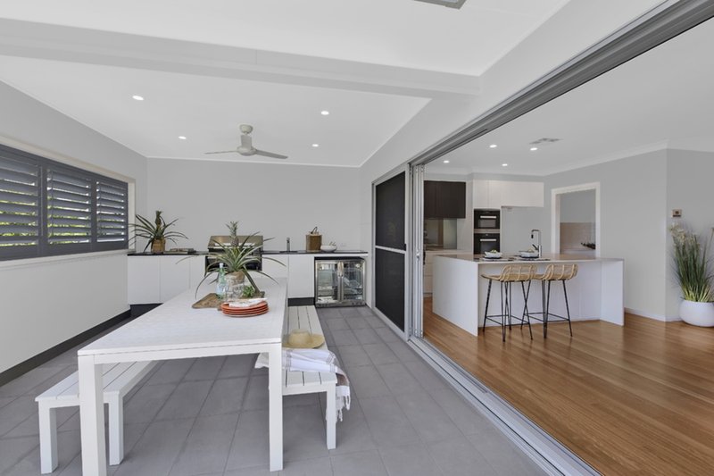 Photo - 1/18 Painters Lane, Terrigal NSW 2260 - Image 3