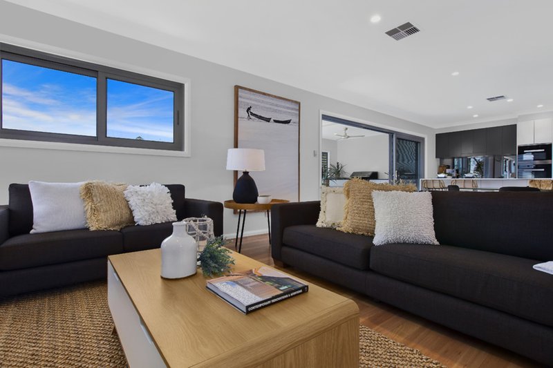 Photo - 1/18 Painters Lane, Terrigal NSW 2260 - Image 6