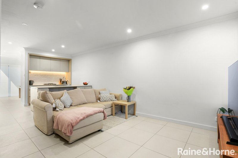 Photo - 118 Parkway Drive, Marsden Park NSW 2765 - Image 4