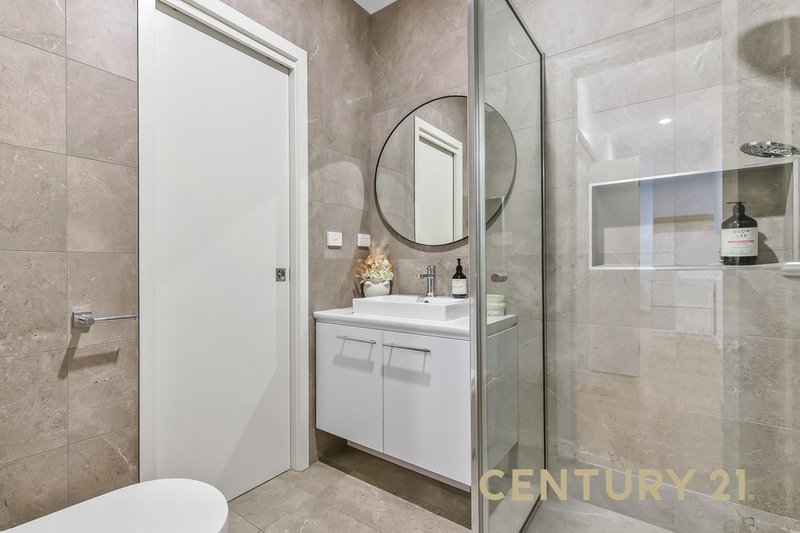 Photo - 1/18 Ray Street, Dandenong VIC 3175 - Image 12
