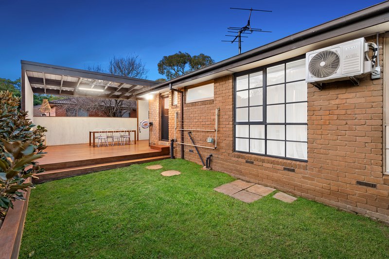 Photo - 1/18 Riding Way, Ferntree Gully VIC 3156 - Image 4