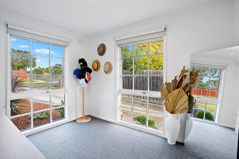 Photo - 1/18 Riding Way, Ferntree Gully VIC 3156 - Image 13