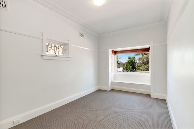 Photo - 1/18 Rosedale Avenue, Fairlight NSW 2094 - Image 2