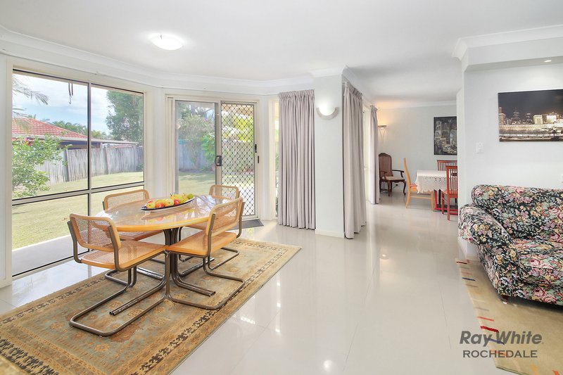 Photo - 118 Rubicon Crescent, Kuraby QLD 4112 - Image 10