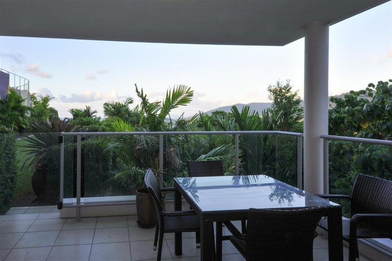 Photo - 1/18 Seaview Drive, Airlie Beach QLD 4802 - Image 14