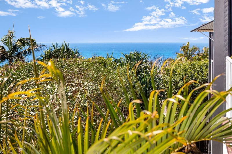 Photo - 1/18 Sobraon Street, Sunrise Beach QLD 4567 - Image 2