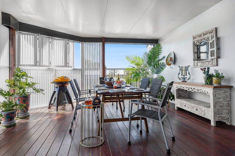 Photo - 1/18 Sobraon Street, Sunrise Beach QLD 4567 - Image 11