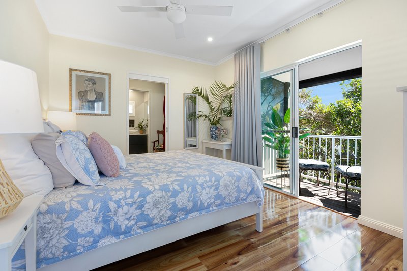 Photo - 1/18 Sobraon Street, Sunrise Beach QLD 4567 - Image 16