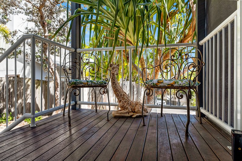 Photo - 1/18 Sobraon Street, Sunrise Beach QLD 4567 - Image 24