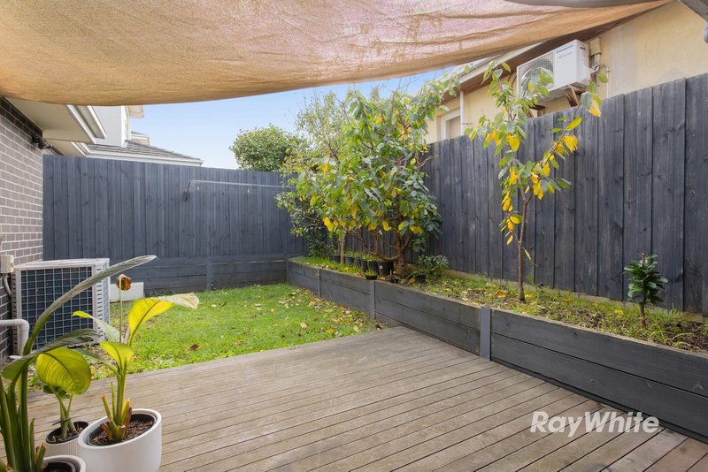 Photo - 118 Stanley Avenue, Mount Waverley VIC 3149 - Image 13