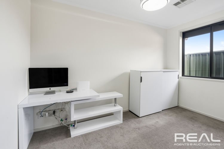 Photo - 118 The Boulevard, Parafield Gardens SA 5107 - Image 13