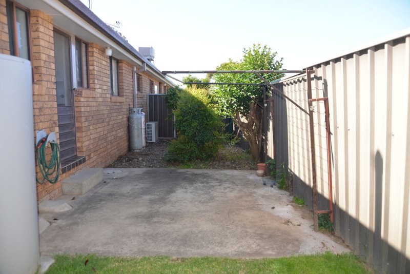 Photo - 11/8 Thibault Street, Tamworth NSW 2340 - Image 10