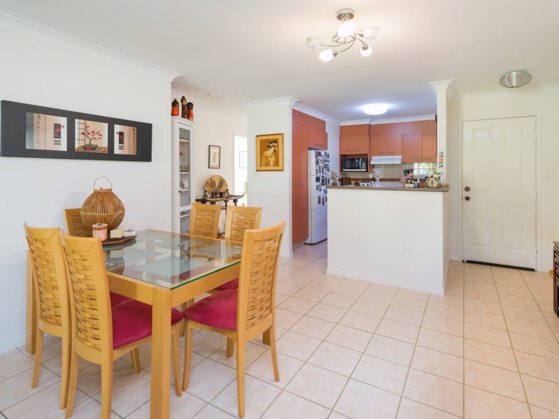 Photo - 1/18 Thornleigh Crescent, Varsity Lakes QLD 4227 - Image 3