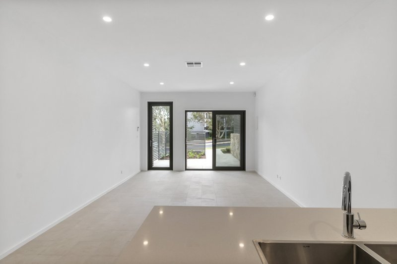 Photo - 1/18 Thring Street, Chapman ACT 2611 - Image 5