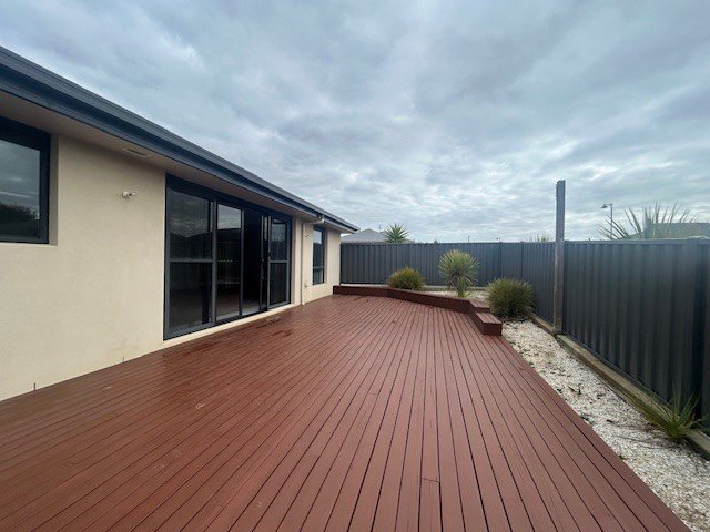 Photo - 1/18 Tranquil Place, Shearwater TAS 7307 - Image 9