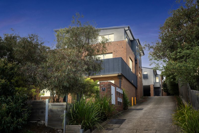 Photo - 1/18 Zenith Street, Pascoe Vale VIC 3044 - Image