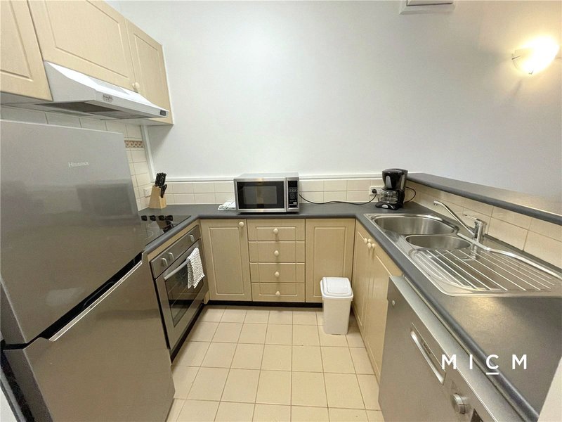 Photo - 118/120 Sturt Street, Southbank VIC 3006 - Image 3