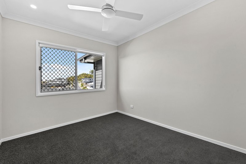 Photo - 1/182 Dublin Avenue, Spring Mountain QLD 4300 - Image 6