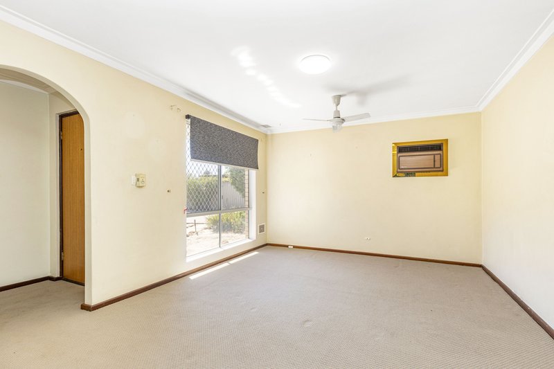 Photo - 1/183 Kooyong Road, Rivervale WA 6103 - Image 5