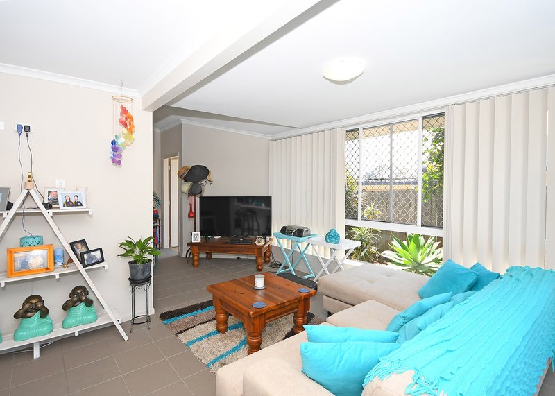 Photo - 1/184 Torquay Road, Scarness QLD 4655 - Image 7