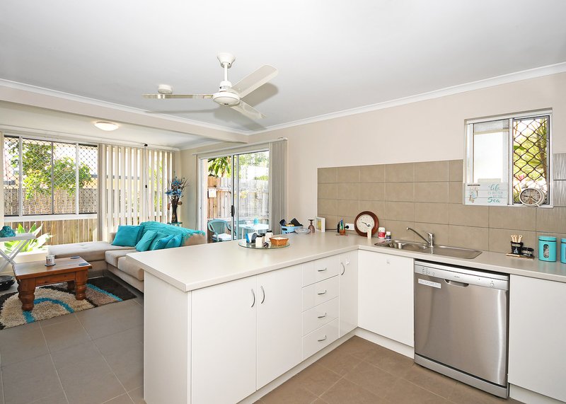 Photo - 1/184 Torquay Road, Scarness QLD 4655 - Image 11