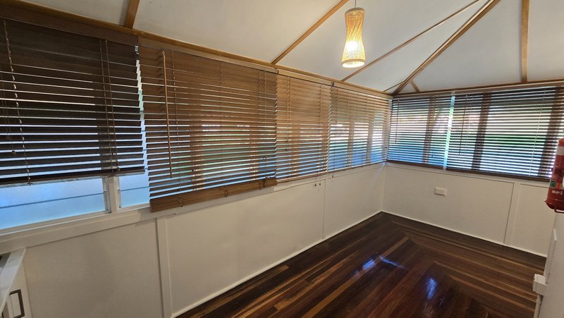 Photo - 1/185 Junction Road, Clayfield QLD 4011 - Image 11