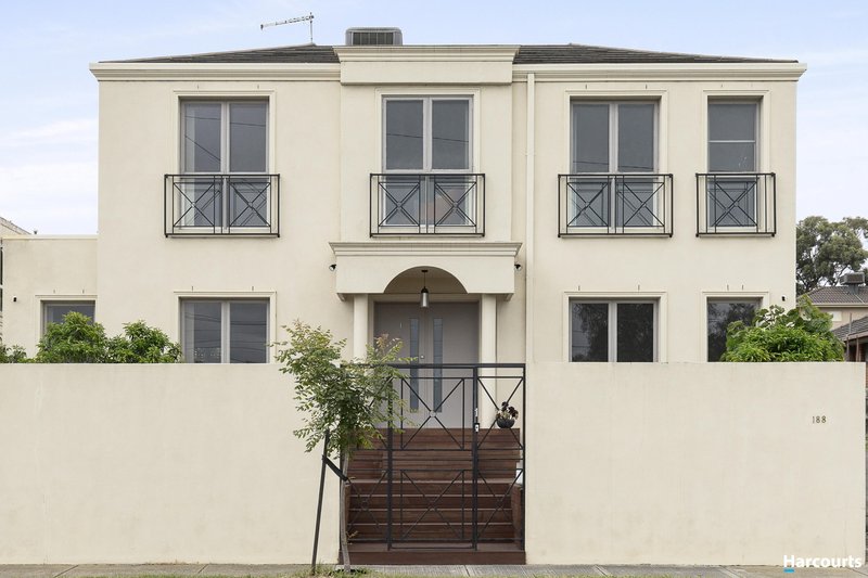 Photo - 1/188 Foote Street, Templestowe VIC 3106 - Image 1
